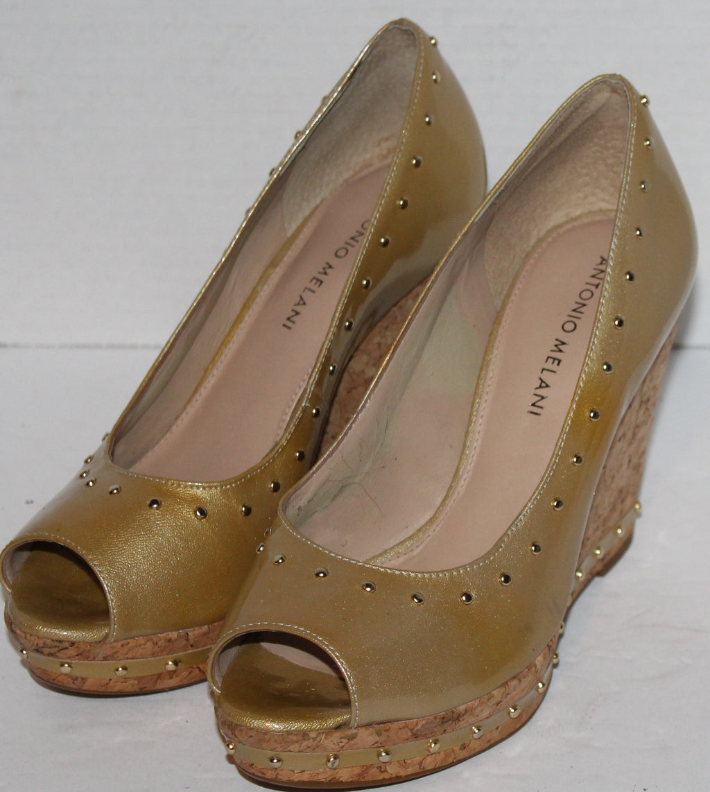 Women Shoes "ANTONIO MELANI"Wedges Size 7M Gold Pep Toe NEW