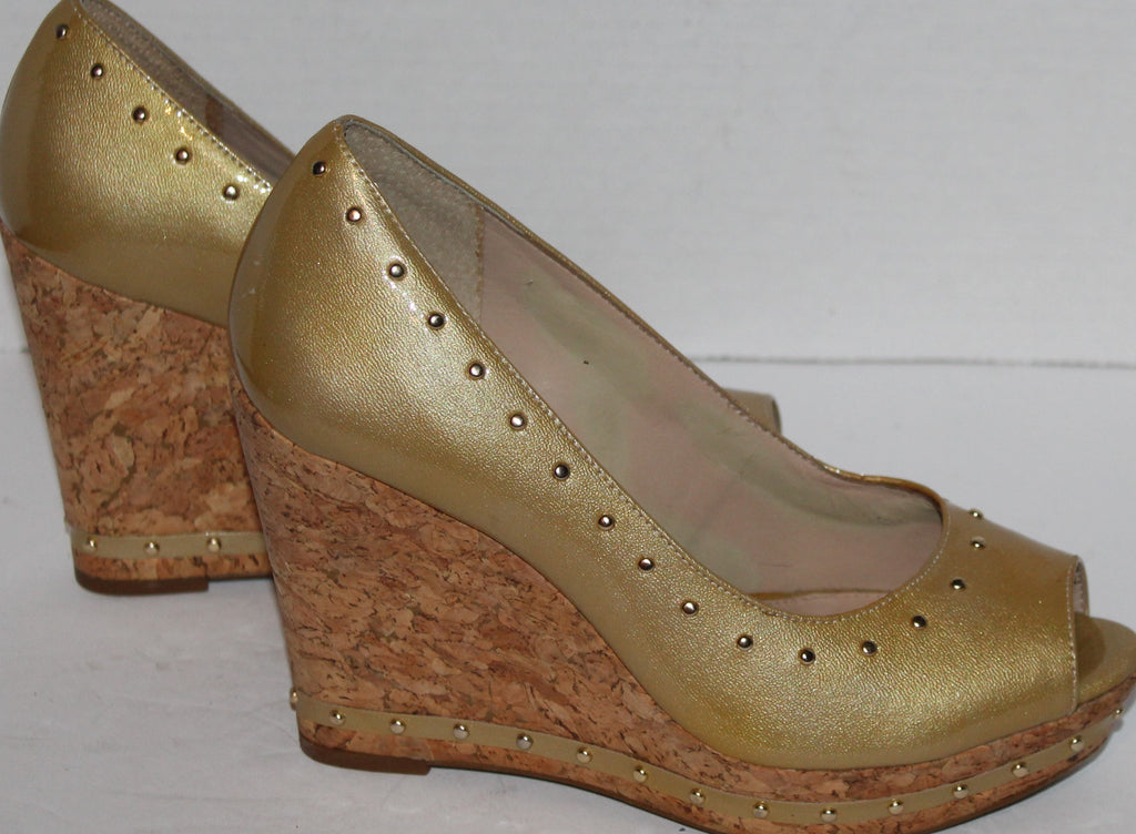 Women Shoes "ANTONIO MELANI"Wedges Size 7M Gold Pep Toe NEW