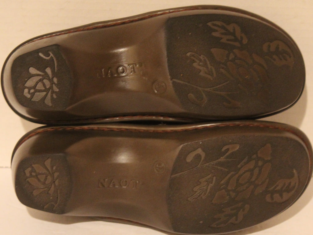 Women Shoes "NAOT" Clogs Size US 6.5 EU 37 Camel Leather Upper