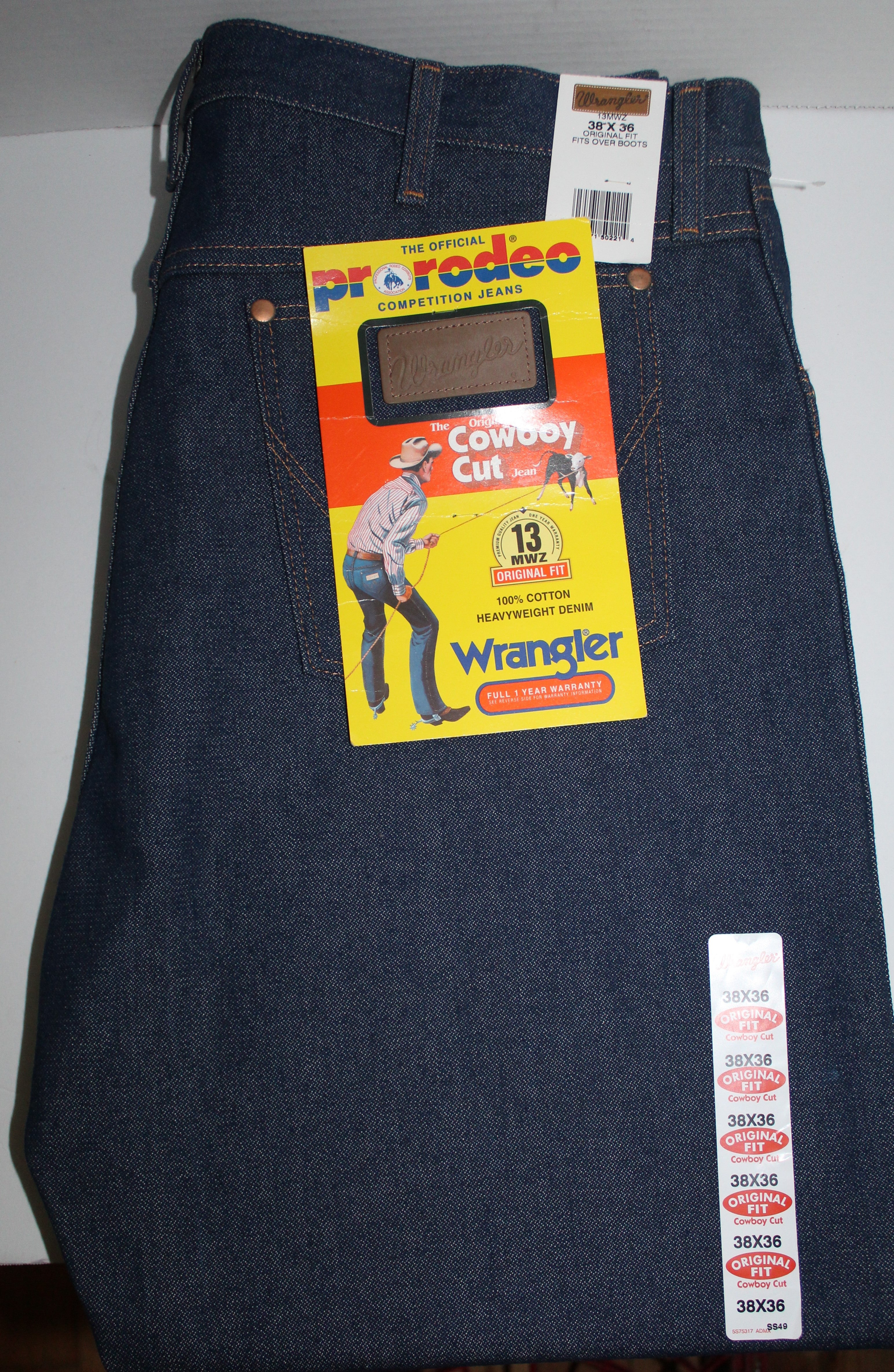 Men's Jeans"WRANGLER" Pro Rodeo Size 38X36 Demin Cowboy Cut NWT