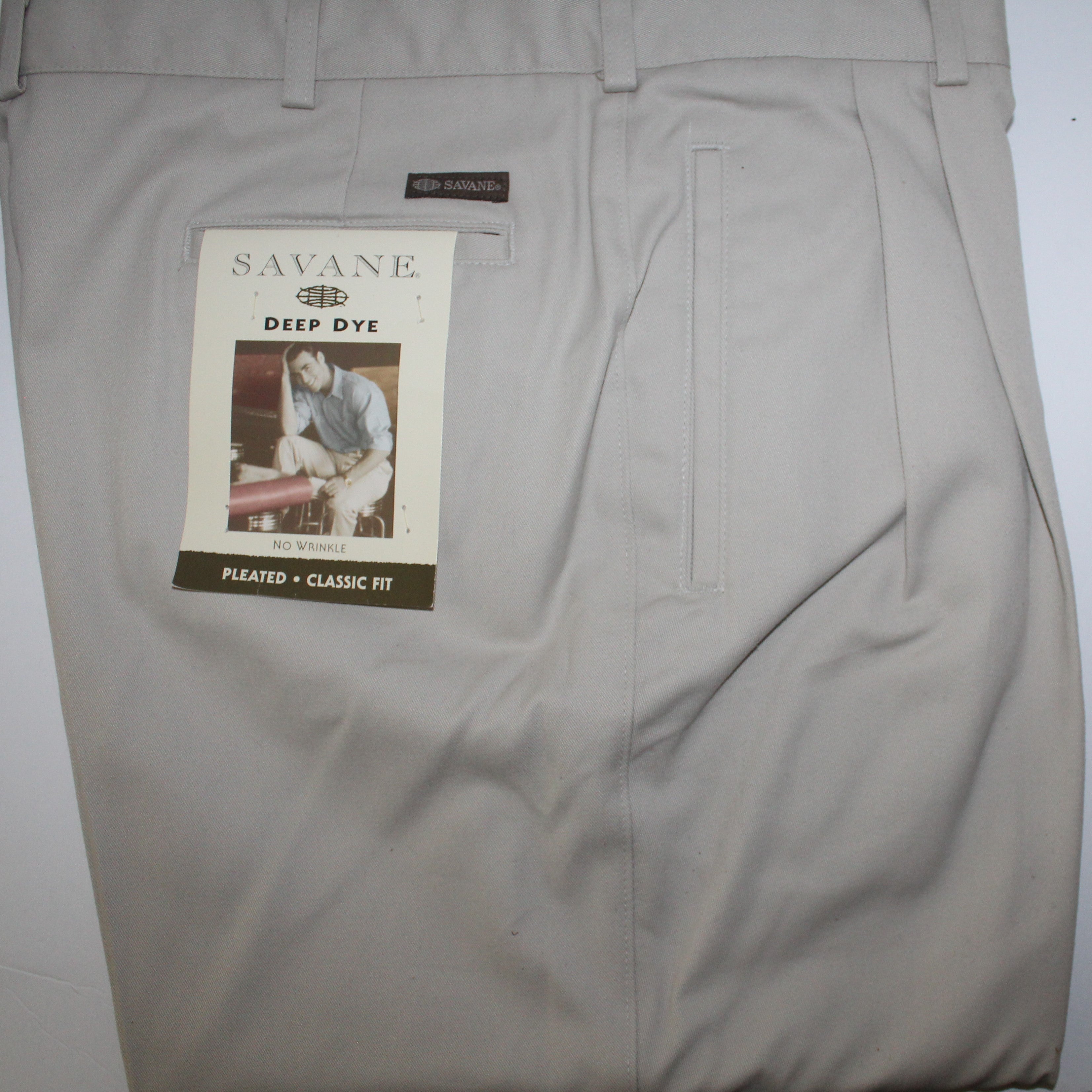 Men Slacks "SAVANE" Size 38X30  Pleated Khaki Classic Fit NWT