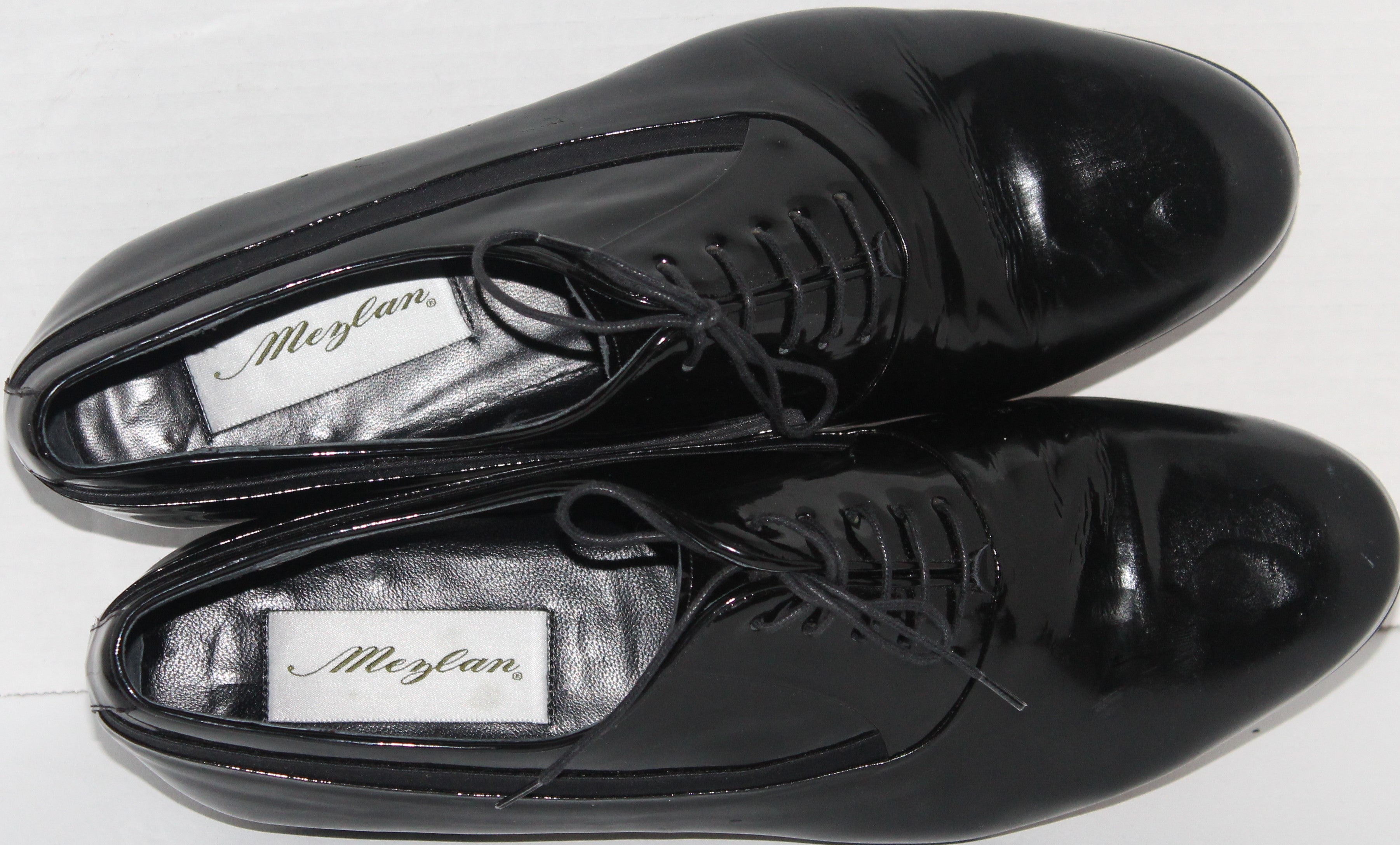 Men's Dress Oxfords "MEZLAN" Size 10M Black Patent Leather