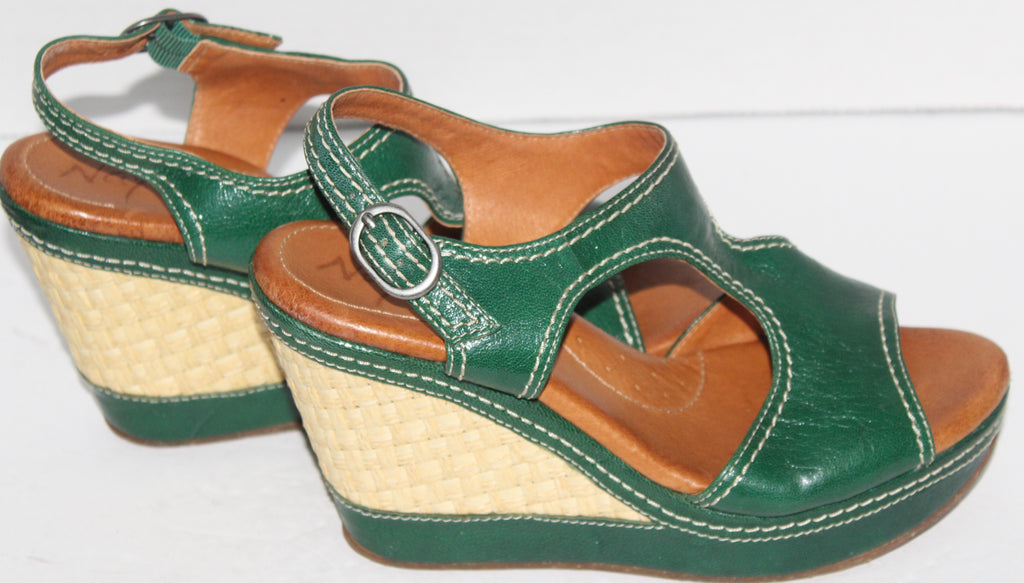 Women Sandals "NAYA" Size 7.5M Green Open Toe Sling Back