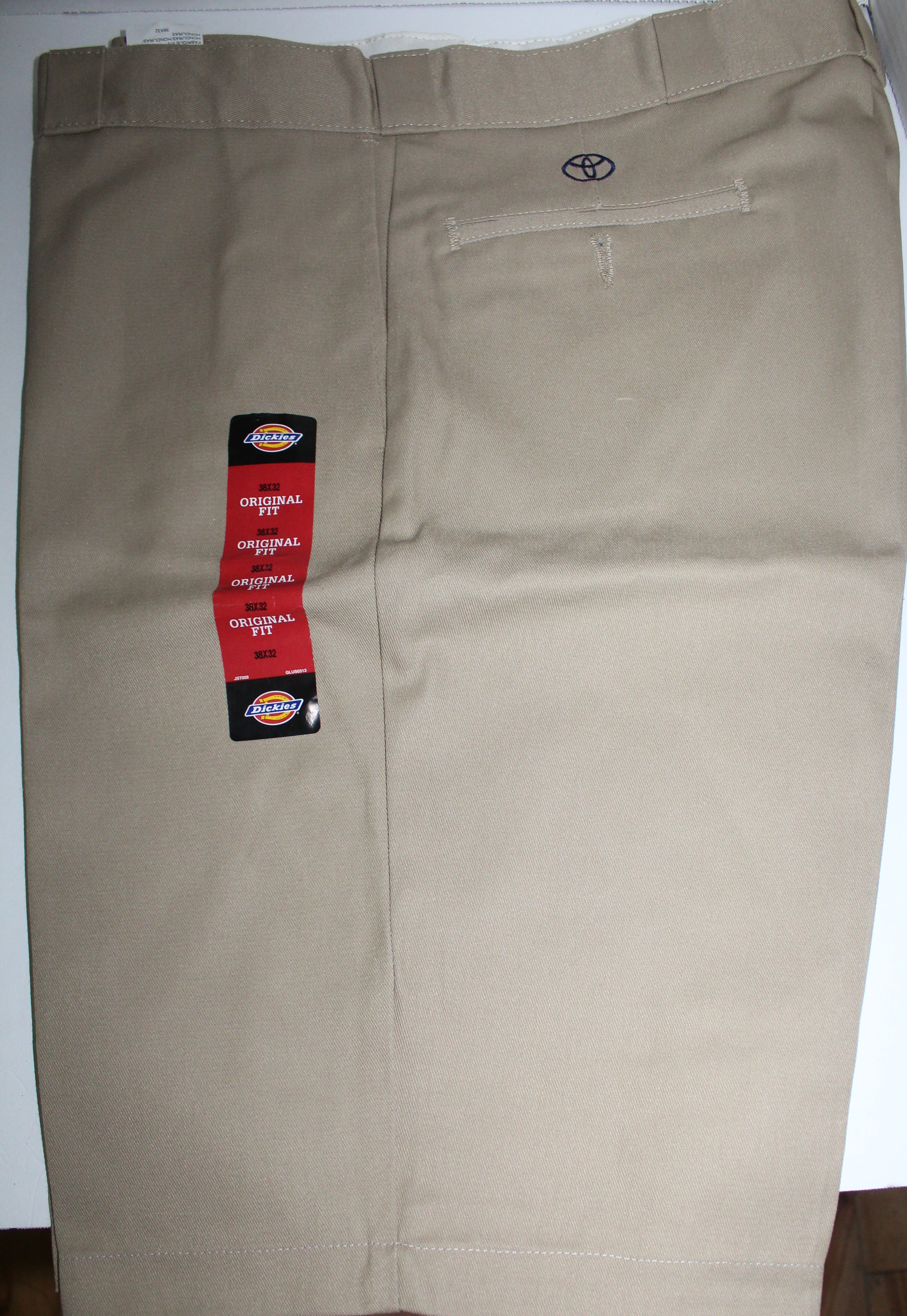 MEN Shorts "DICKIES" Size 38X32 Khaki Original Fit NWT