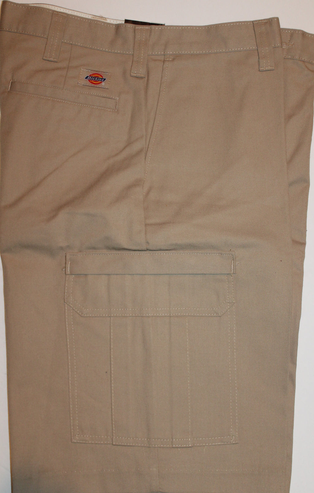 Men Shorts 'DICKIES" Size 34 Khaki Poly/Cotton NWT
