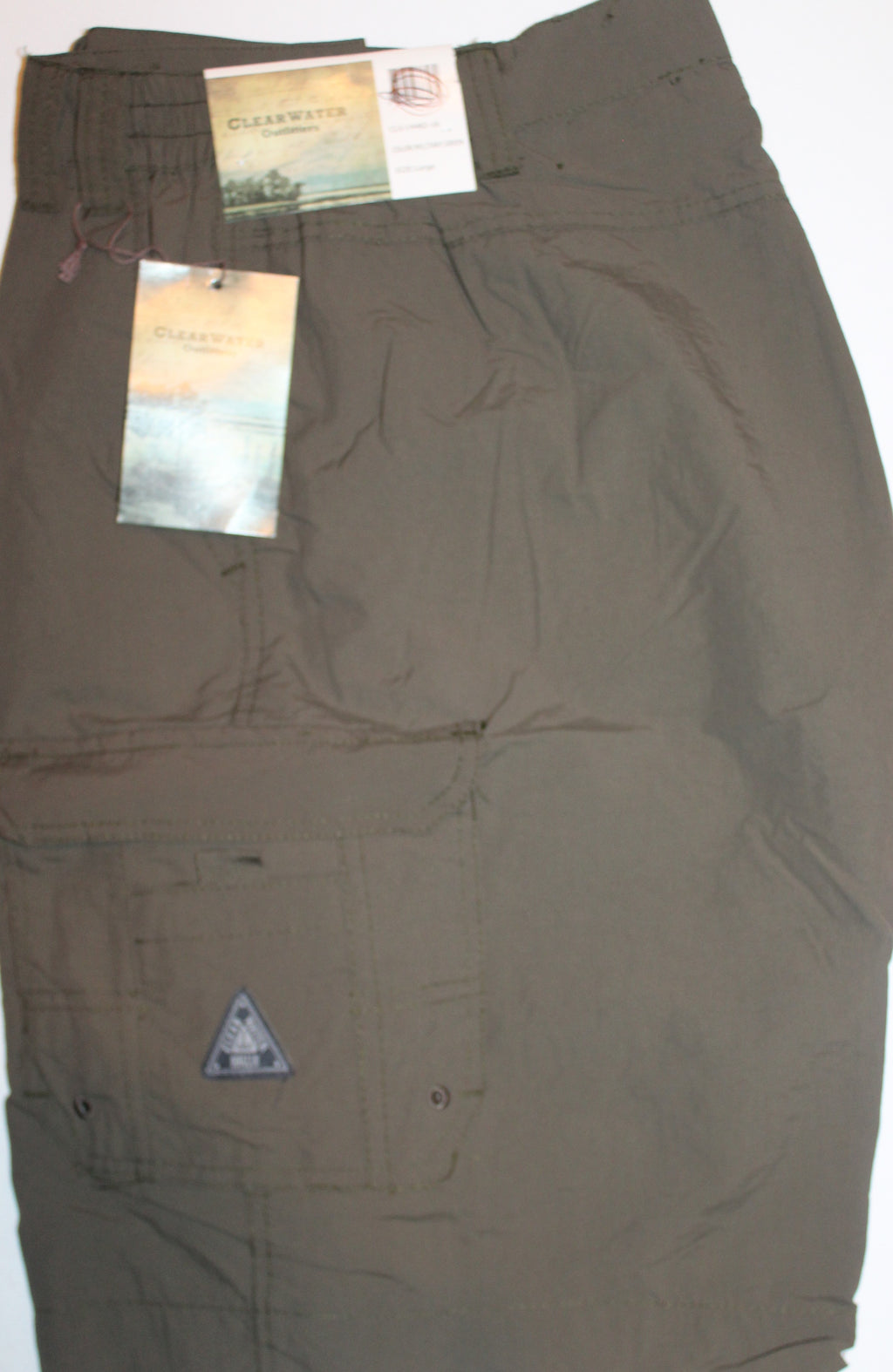 Men Shorts "CLEARWATER OUTFITTERS" Size LARGE Greene Poly NWT