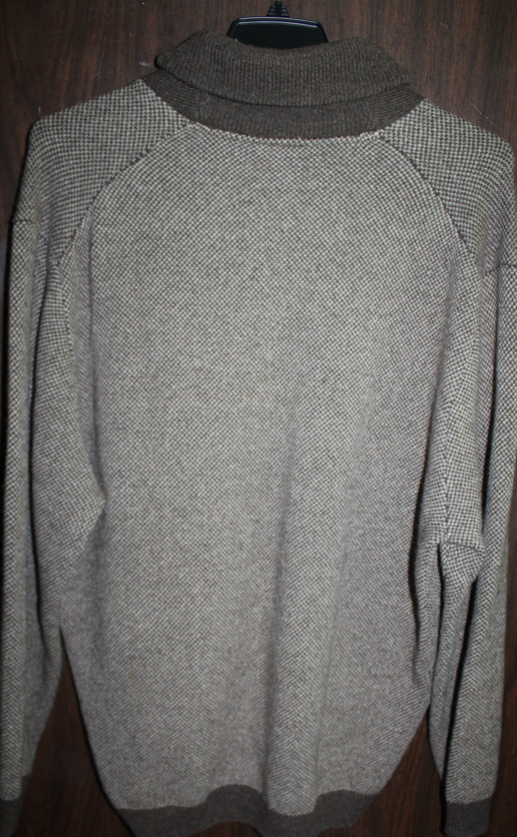 Men Sweater "JoS.A.BANK" Size XX-LARGE Lambs Wool Brown NWT