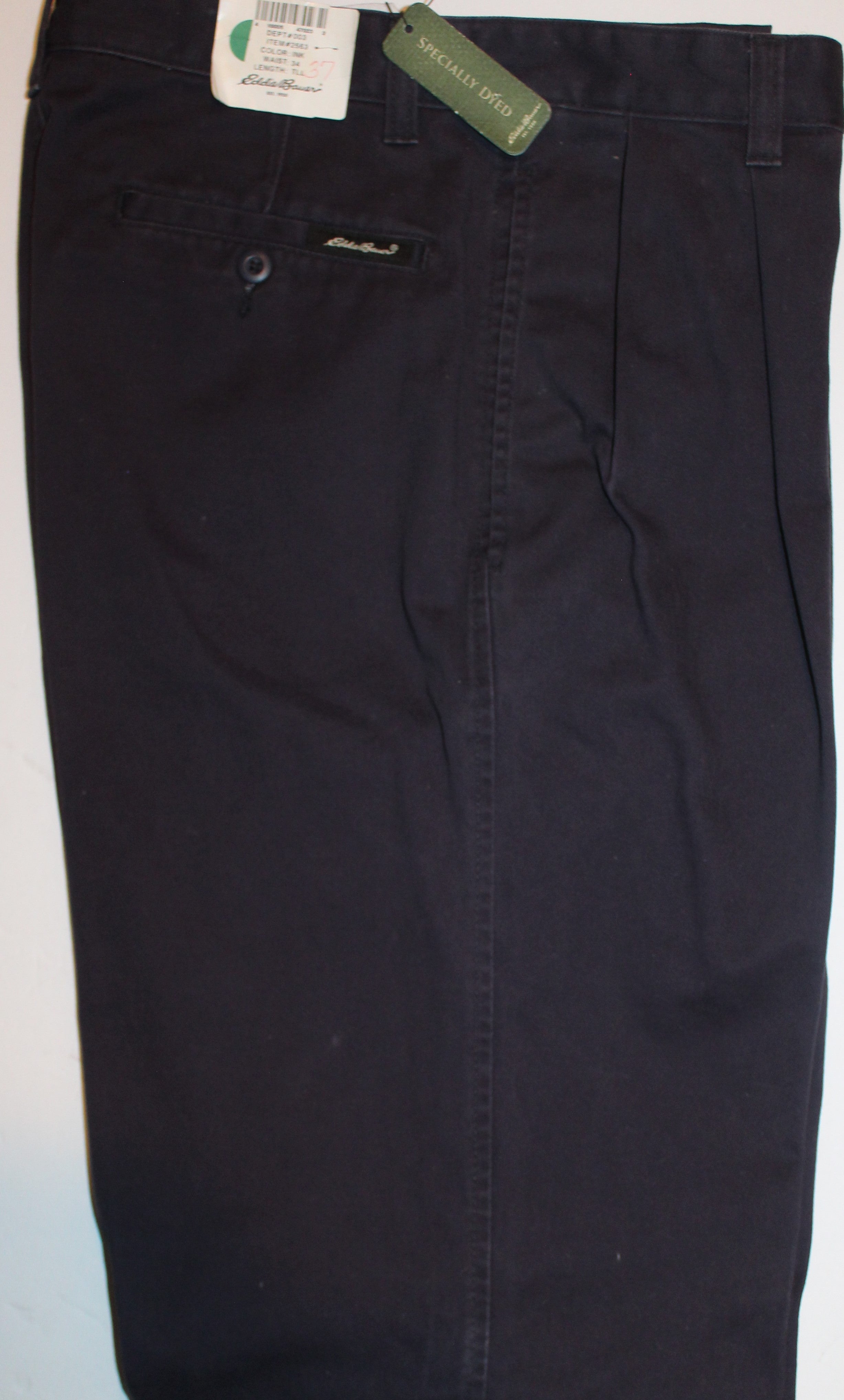 Men Casual Slacks "Eddie Bauer"Size W 34 L 37 Blue  Pleated