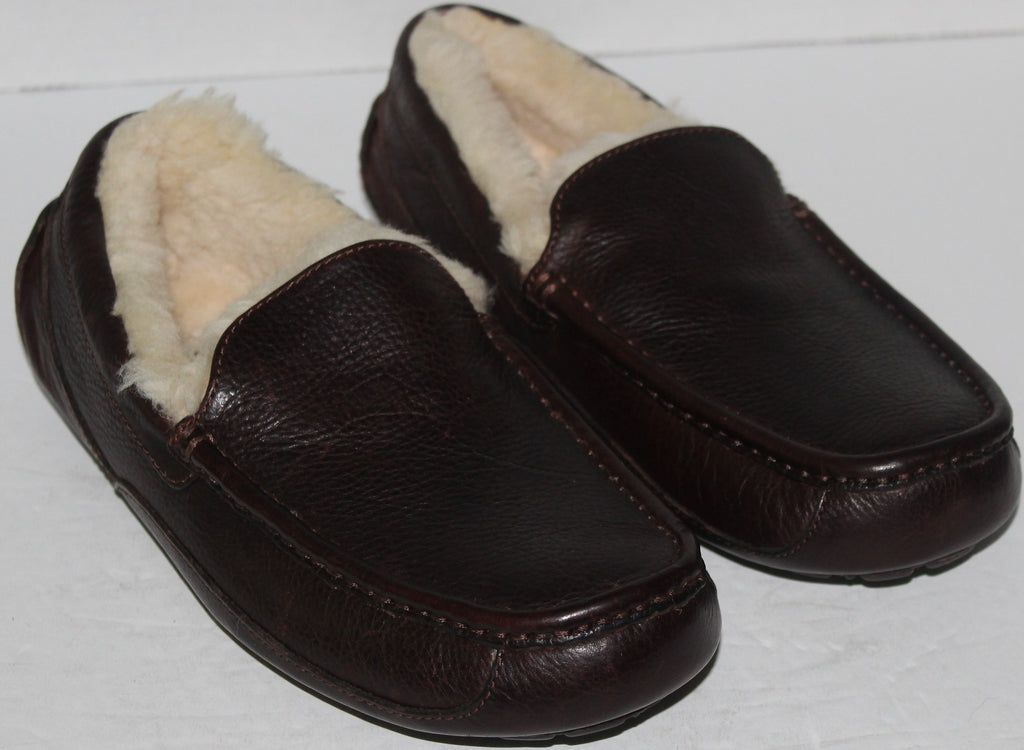 Men Shoes "UGG" House Loafers Size US 8 EU 40.5 Brown Leather NEW