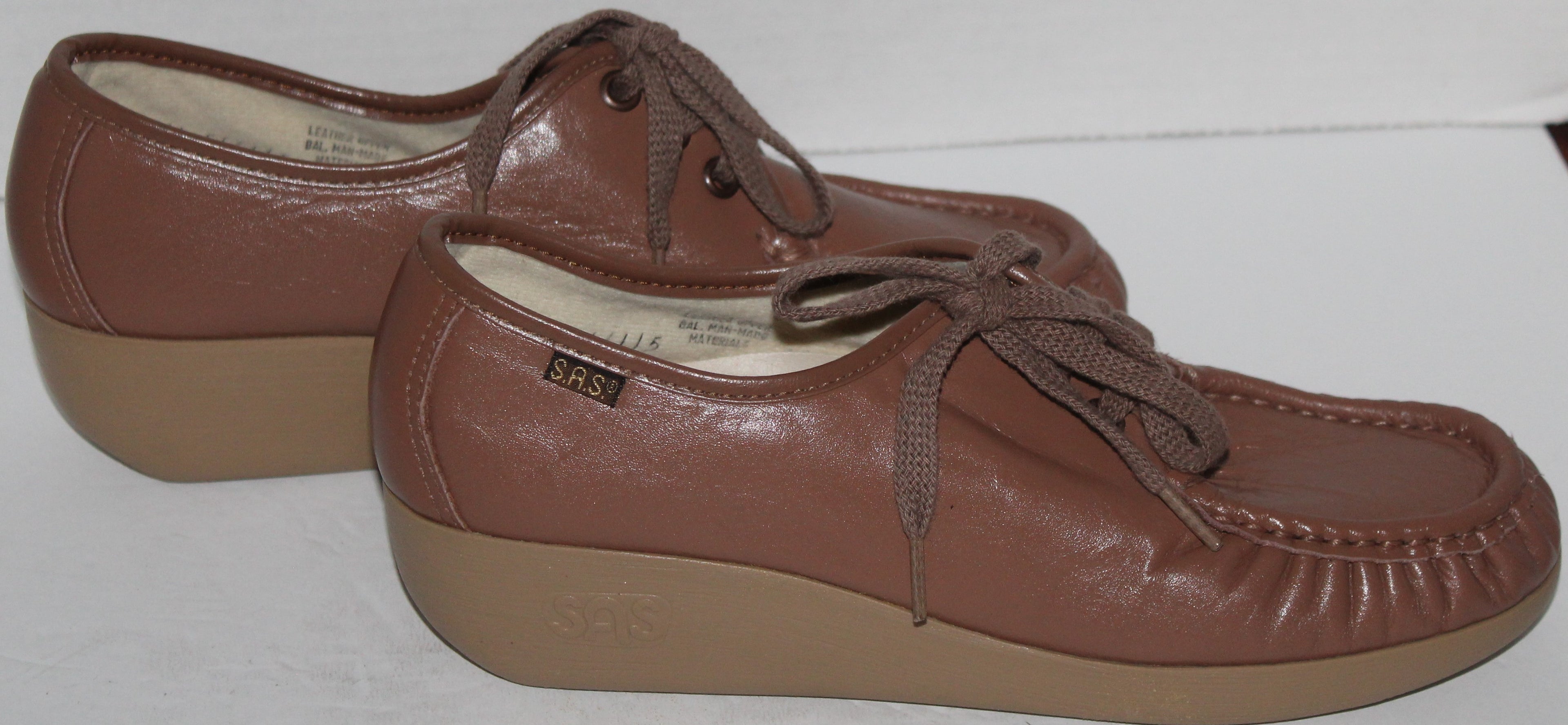 Women Shoes "SAS"Oxfords Size 8M Brown Leather