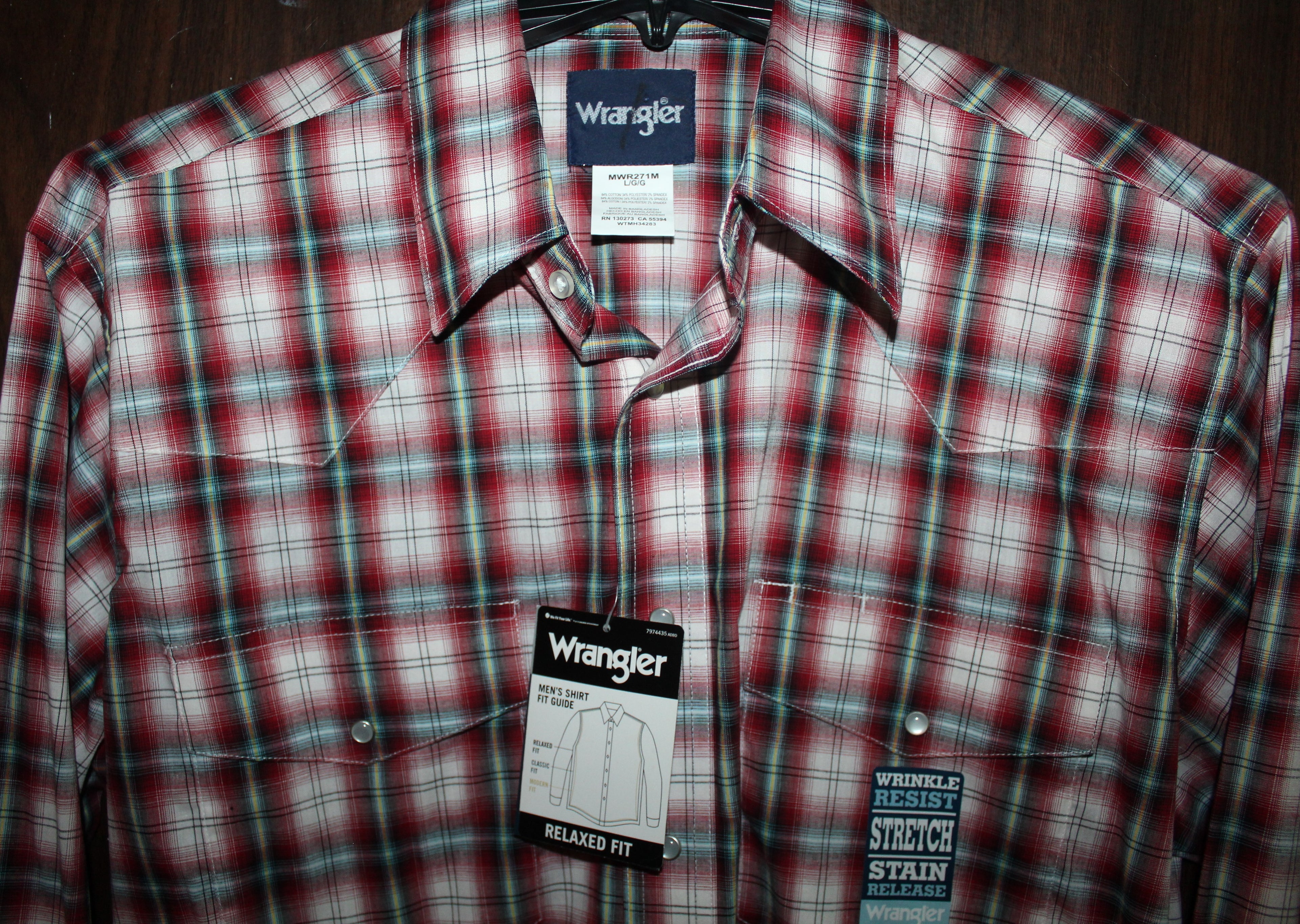 Men Cowboy Shirt "WRANGLER" Size LARGE Long Sleeve NWT