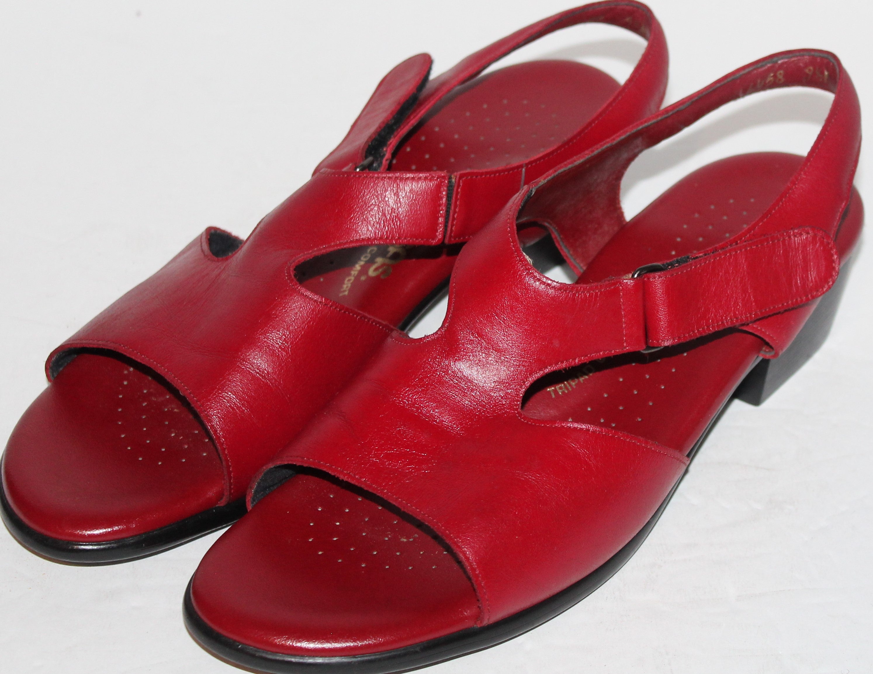 Women Sandals "SAS" Size 9.5M Red Leather Upper