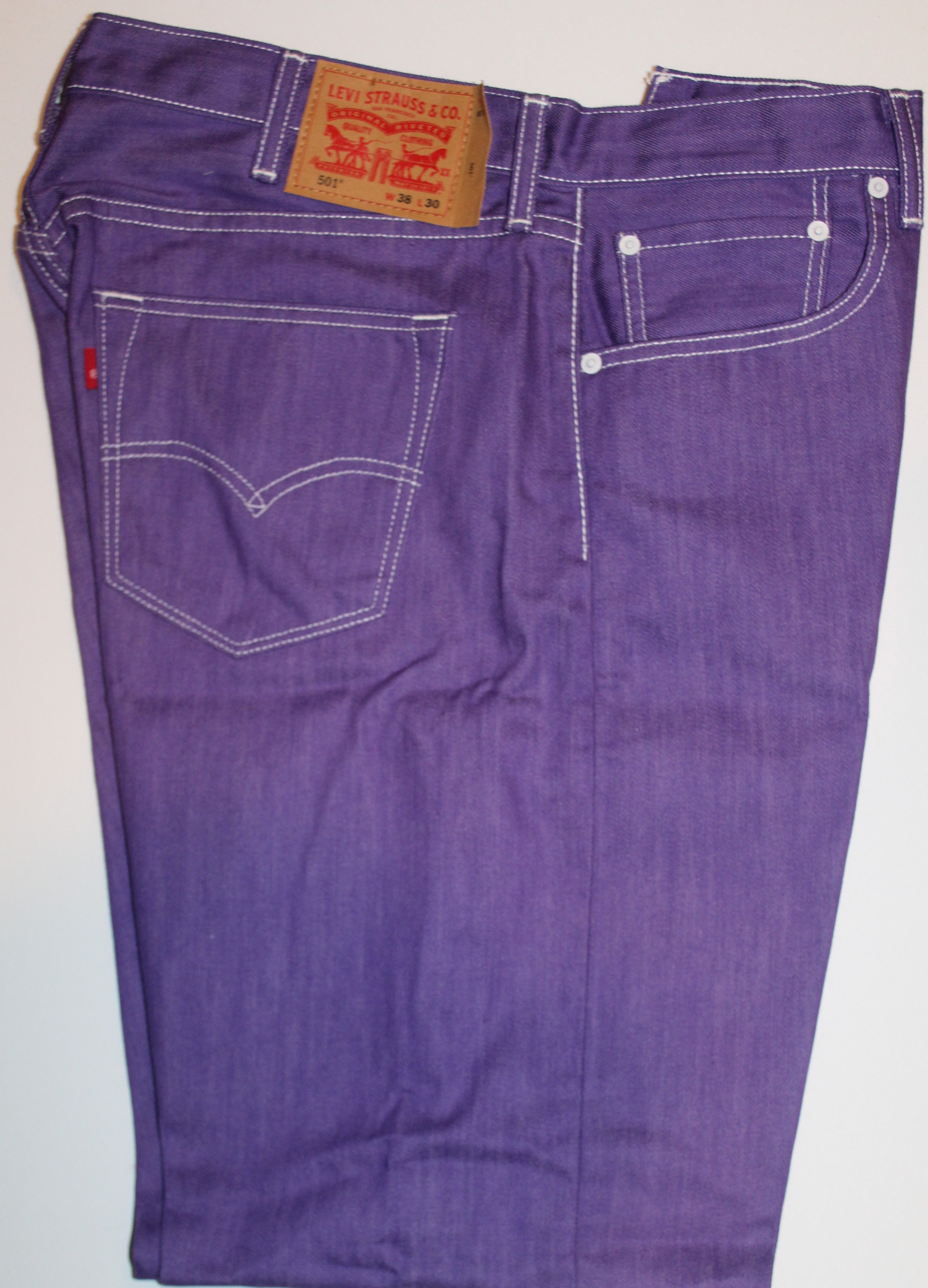 Men Jeans "LEVI STRAUSS" 501 Size 38X30 Purple NEW