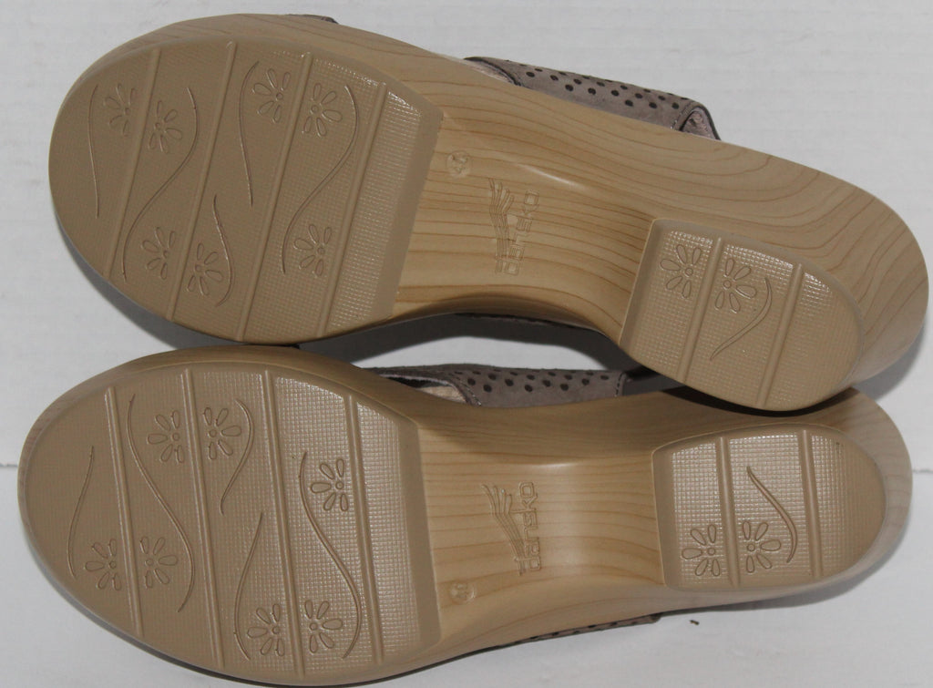 Women Sandals "DANSKO" Clogs Size US 9.5 EU 40 Brown Leather