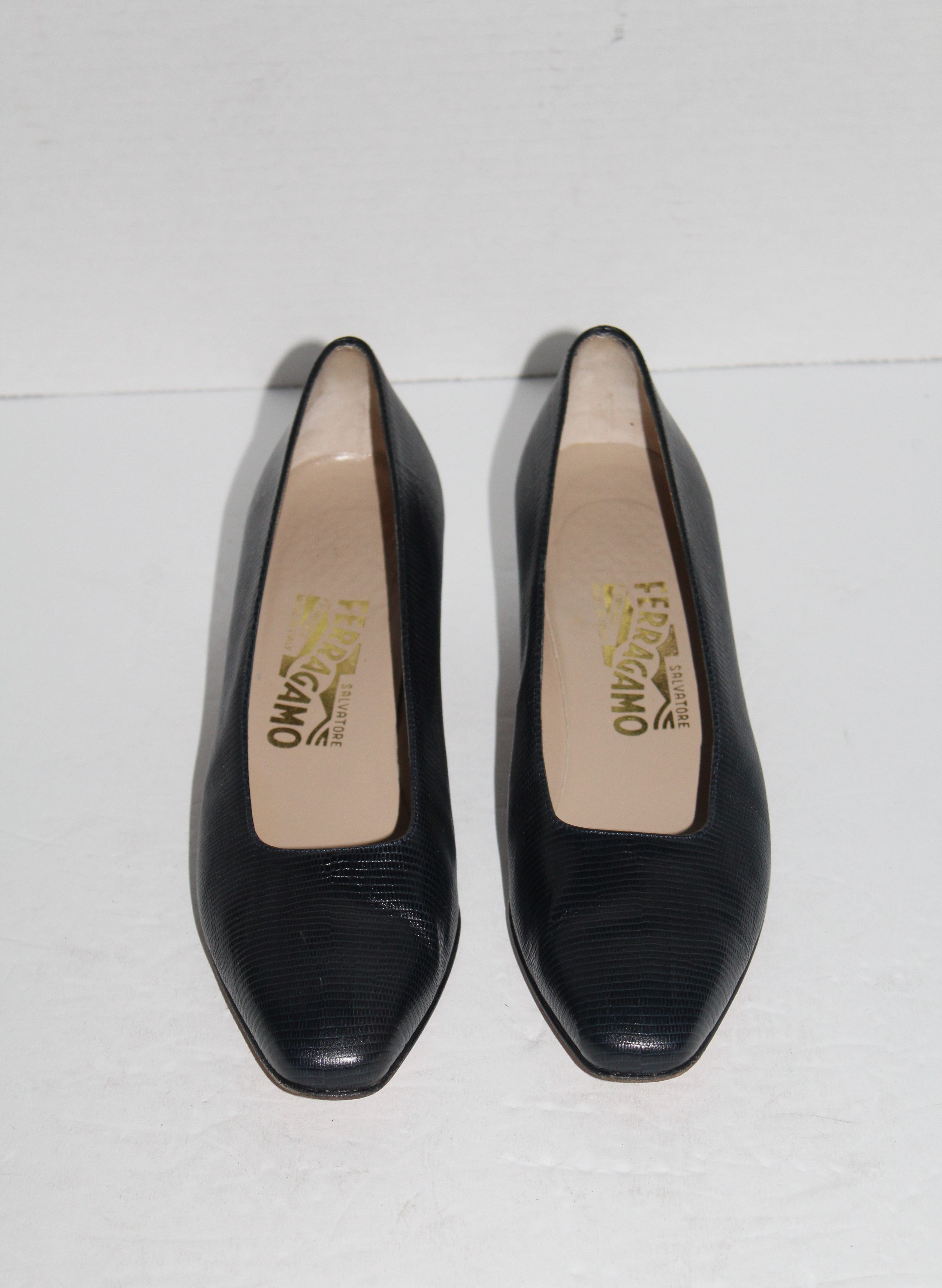 Women Shoes "SALVATORE FERRAGAMO" Pumps Size 8.5AAA Blue Italy