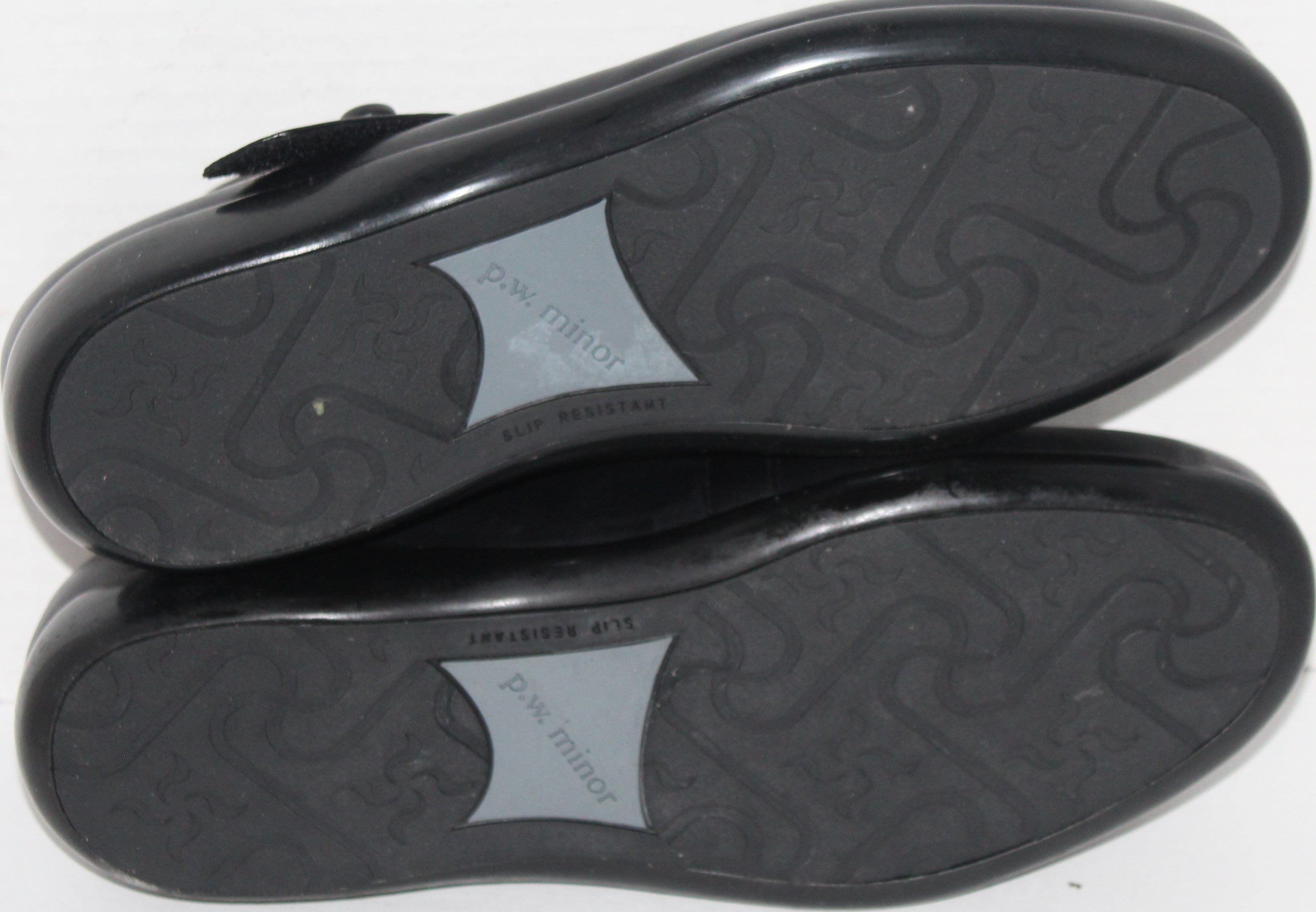 Women Shoes "P.W.MINOR"Loafers Size 10W Black Leather NEW