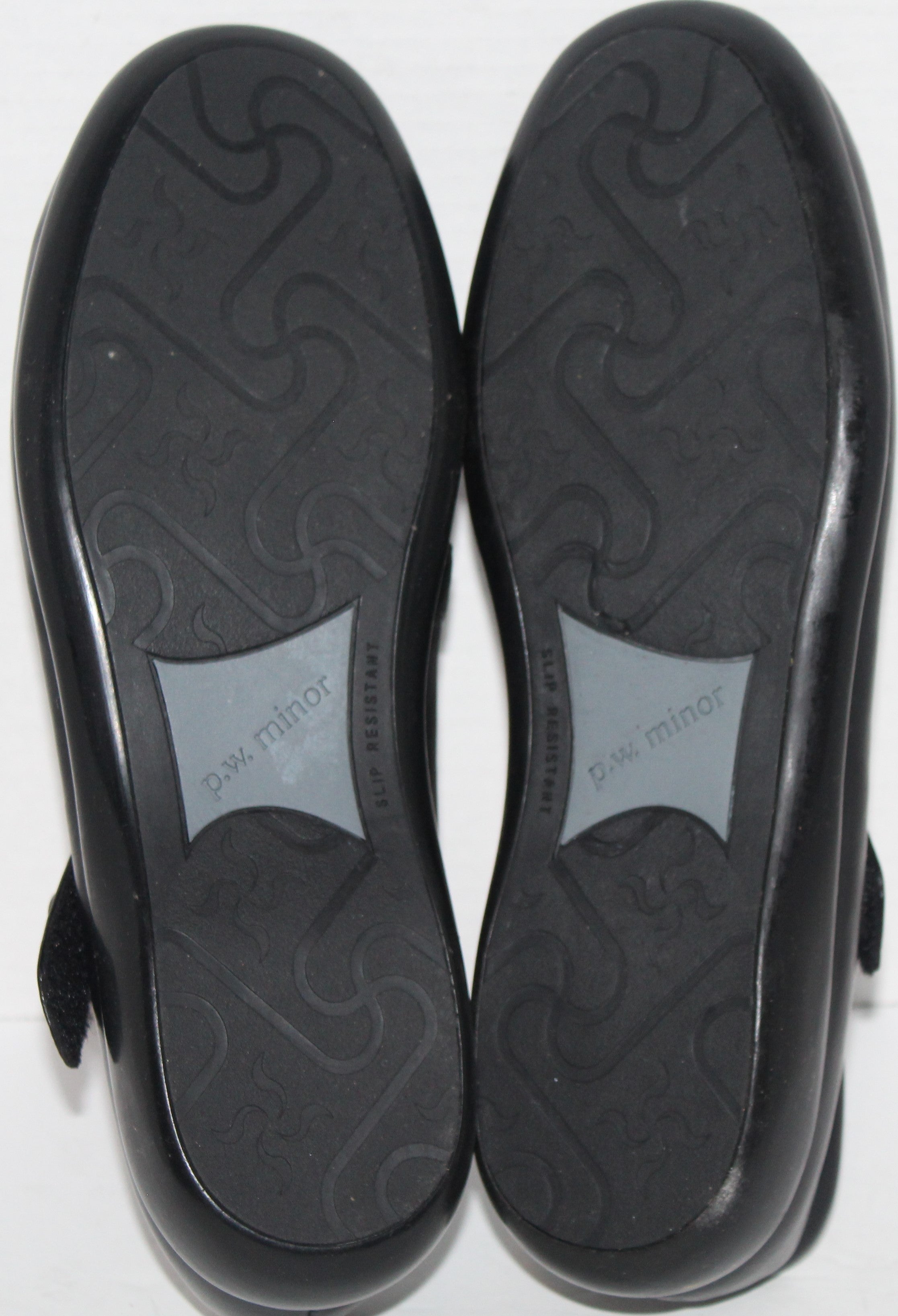 Women Shoes "P.W.MINOR"Loafers Size 10W Black Leather NEW