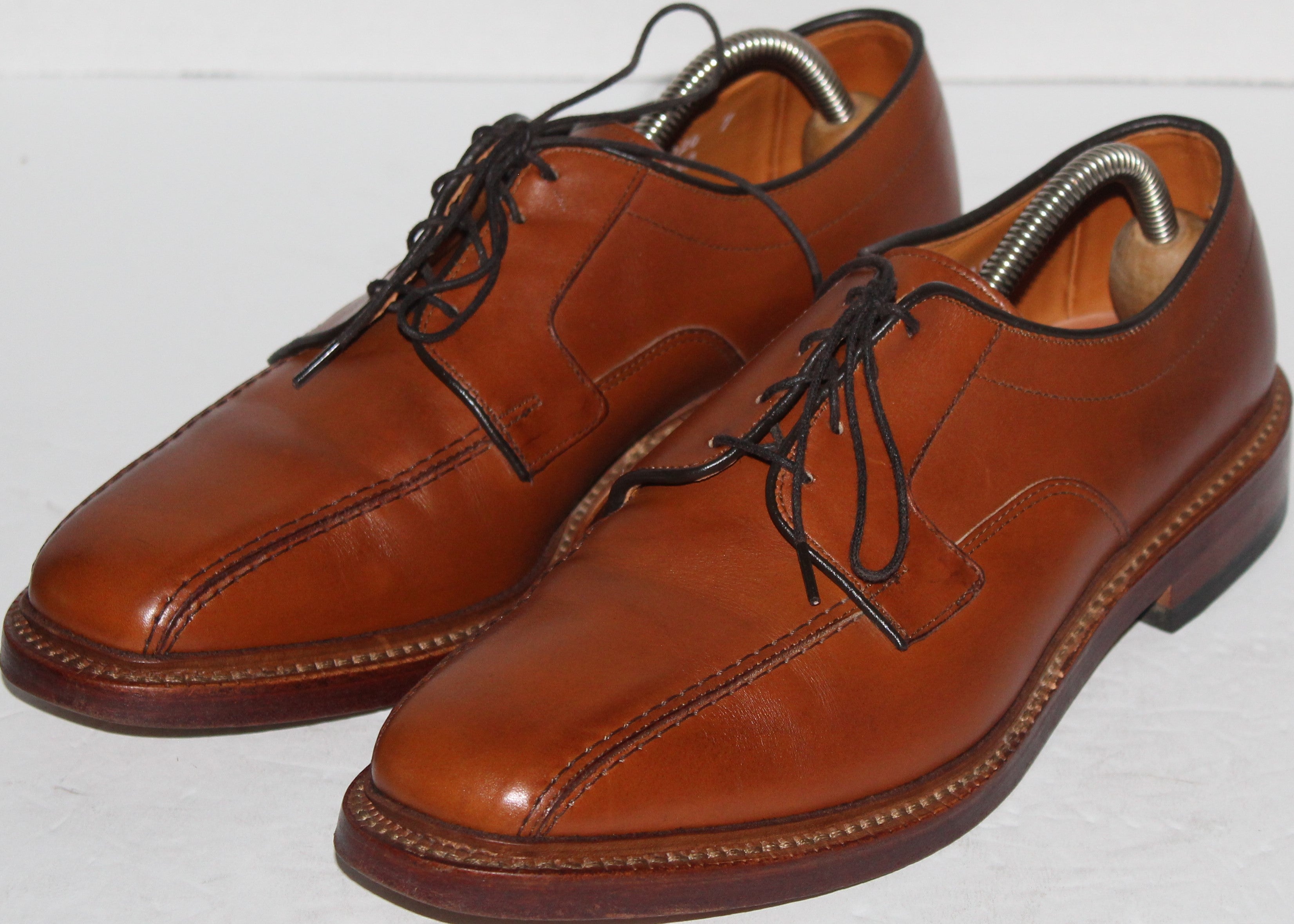 Men Shoes "ALLEN EDMONDS" Oxfords Size 9B Brown Leather