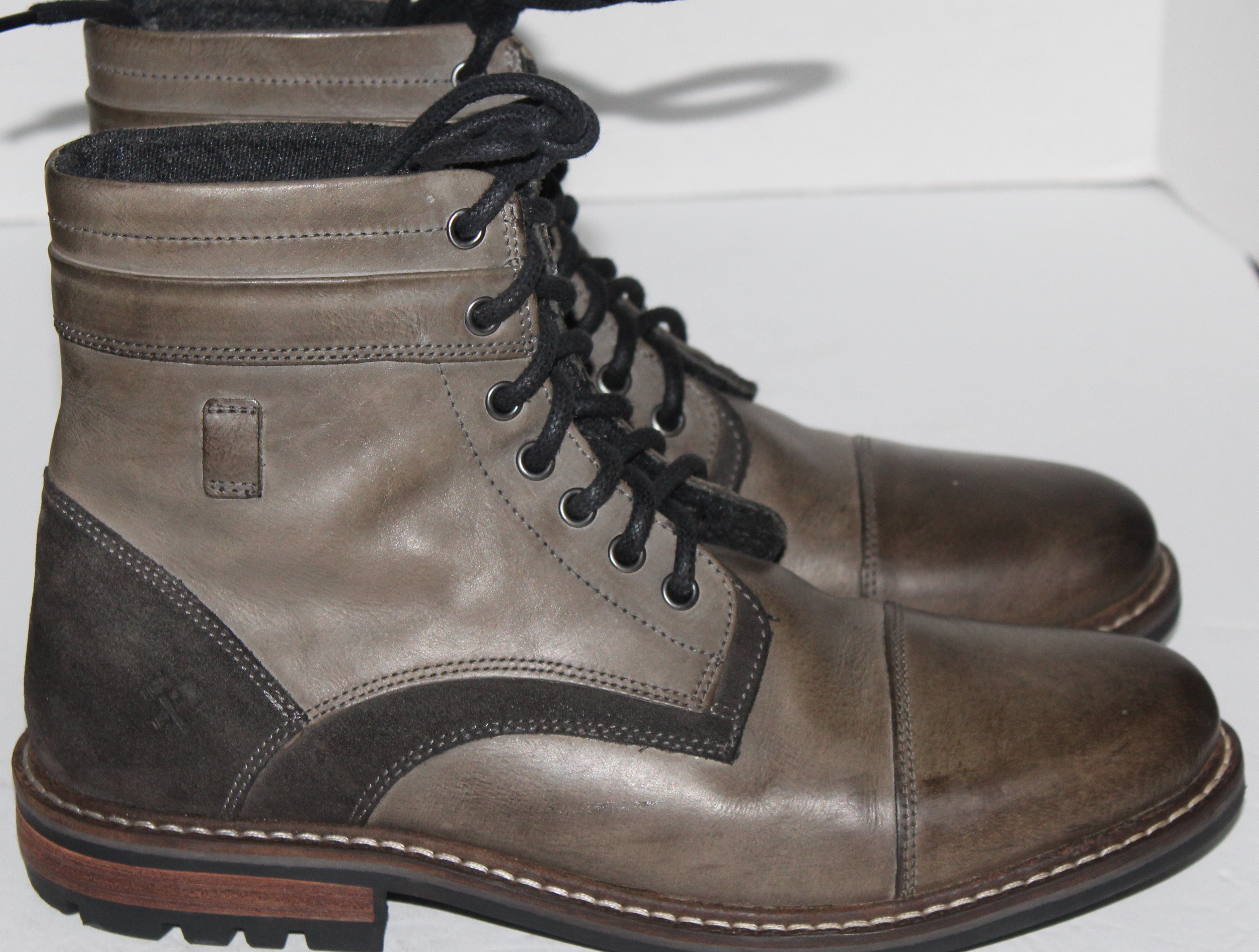 Men's Ankle Boots "OUTPOST" Size 11 Grey Leather NEW
