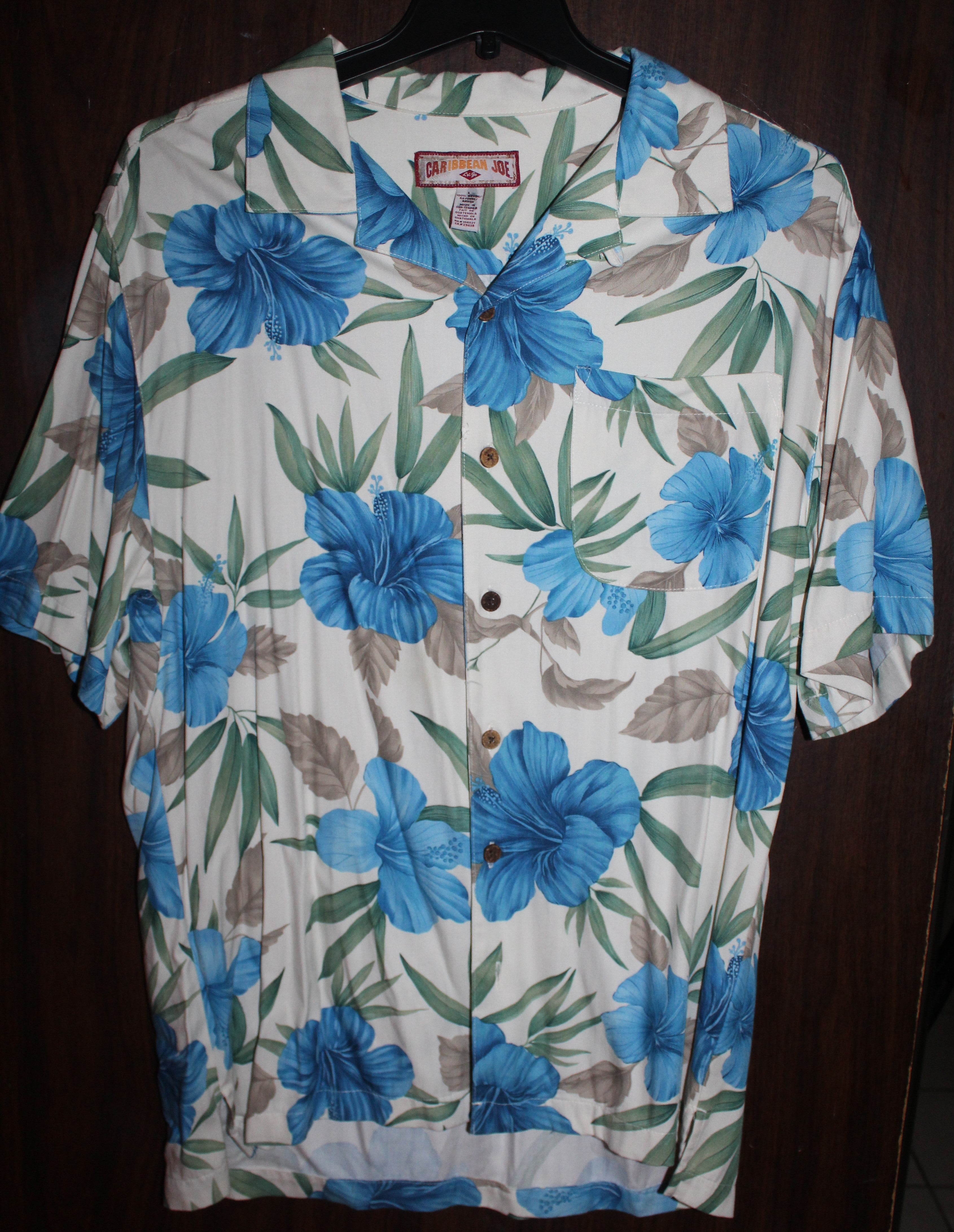Men Short Sleeve Summer Shirt "CARIBBEAN JOE" Size LARGE Floral NEW