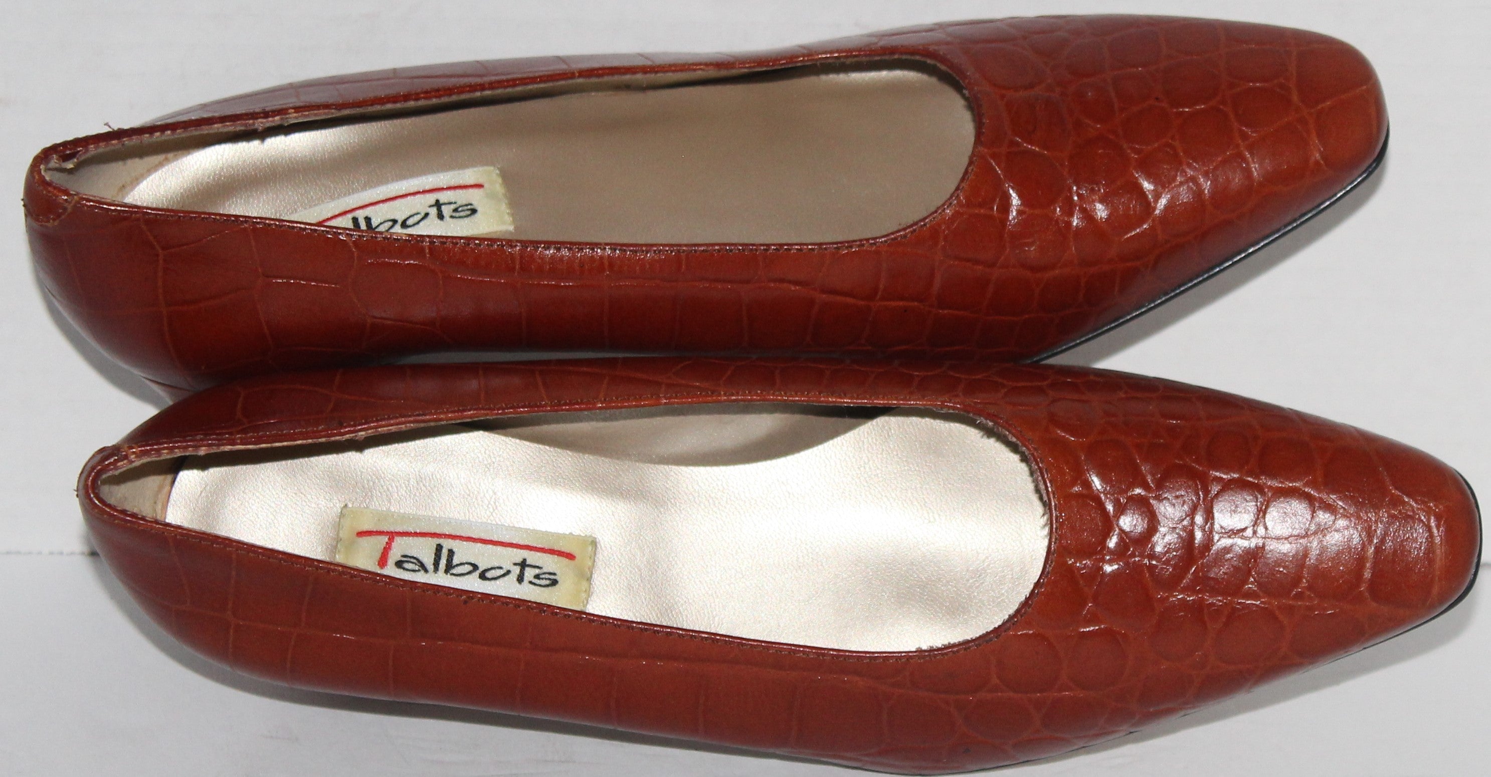 Women Shoes "TALBOTS" PUMPS Size 8.5M Brown NEW