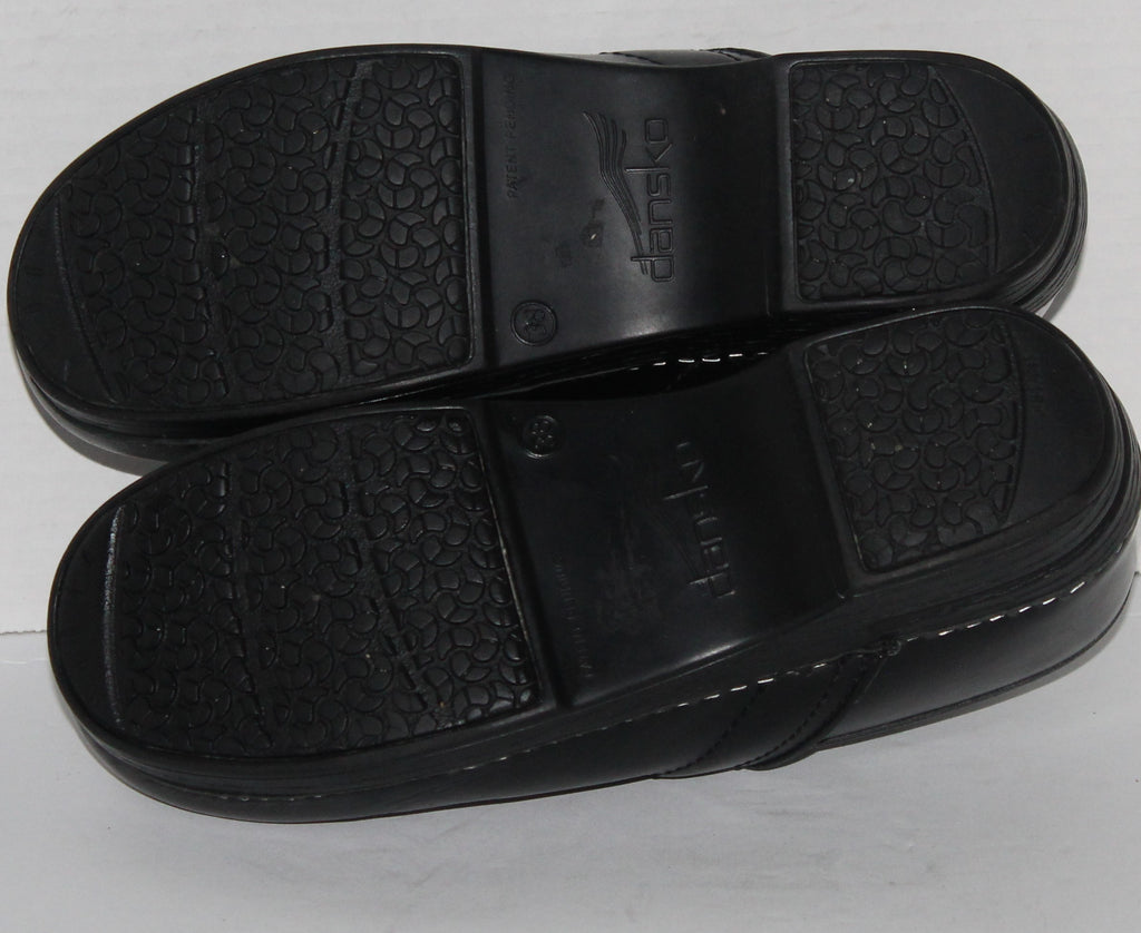 Women Shoes "DANSKO"Leather Clogs Size US 7.5 EU 38 Black