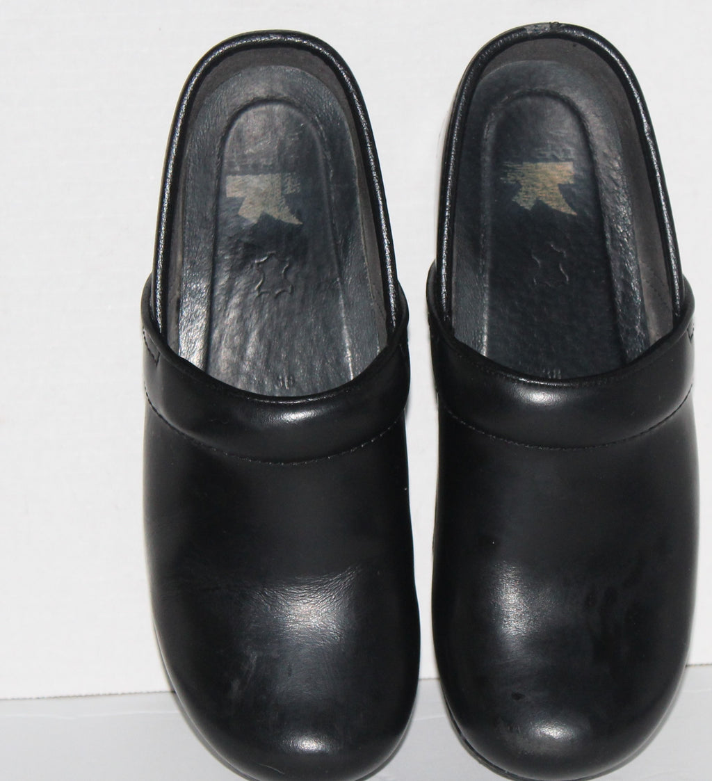 Women Shoes "DANSKO"Leather Clogs Size US 7.5 EU 38 Black