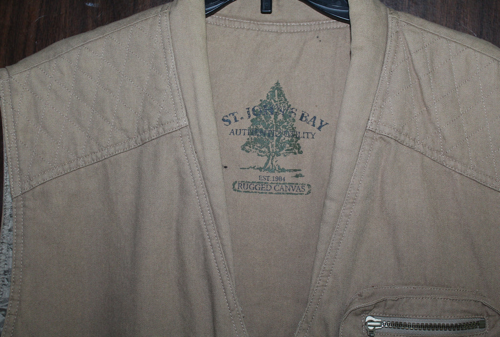 Men  Vest "St John's Bay" Size LARGE Rugged Canvas