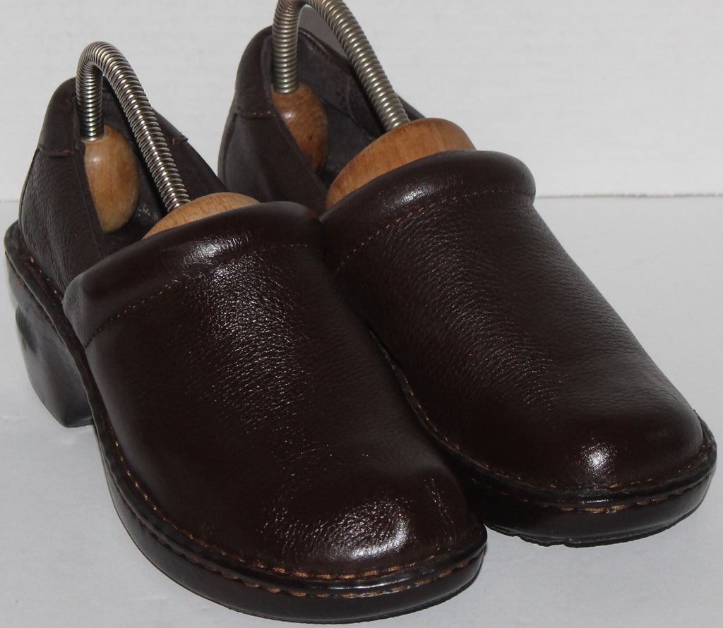 Women Leather Loafers "B.O.C" Size 8M Brown NEW