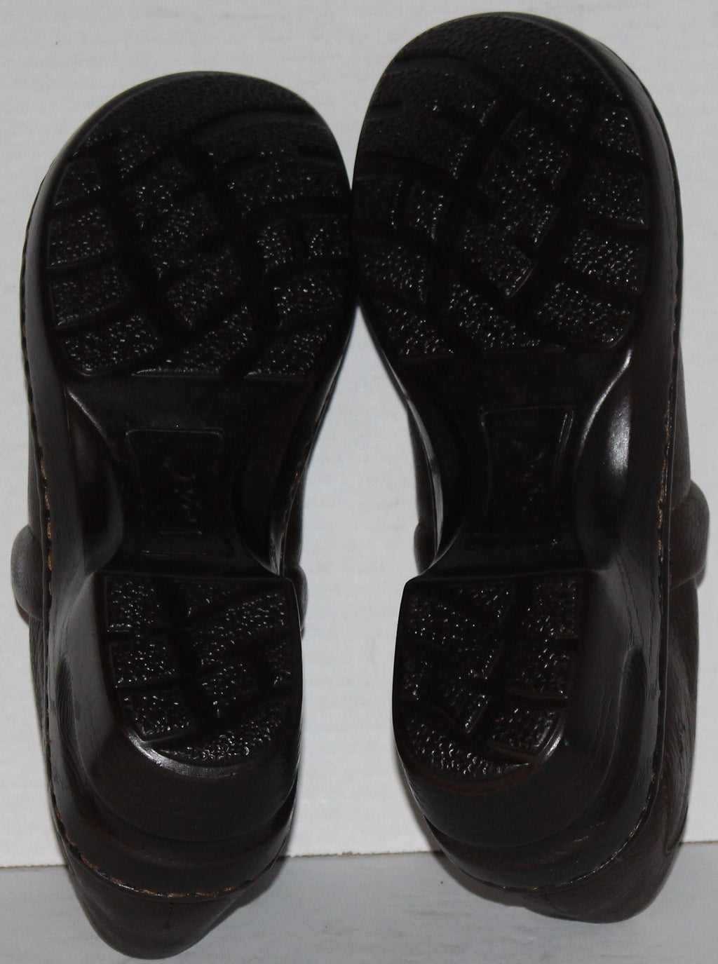 Women Leather Loafers "B.O.C" Size 8M Brown NEW