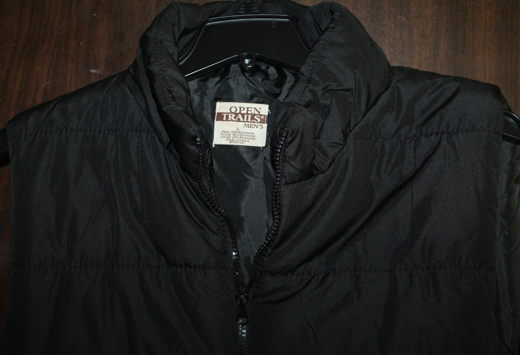 Men Vest "OPEN TRAILS" Size LARGE Black NWT