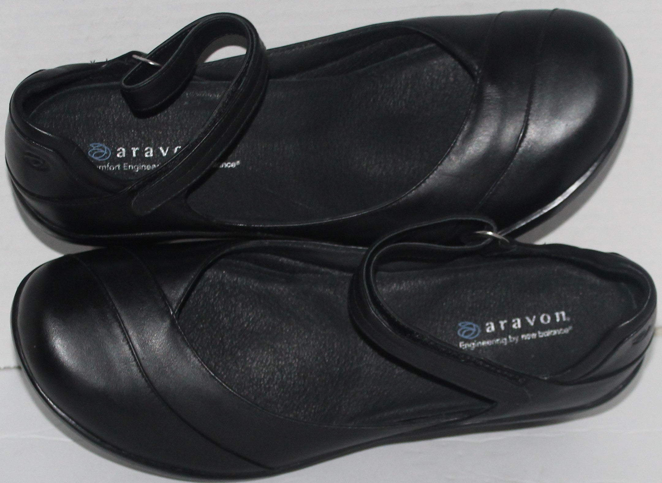 Women Shoes "ARAVON"Loafers Size 9.5AA Black Leather NEW